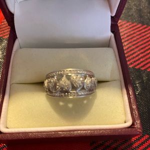 Sterling Diamond ring sz 7